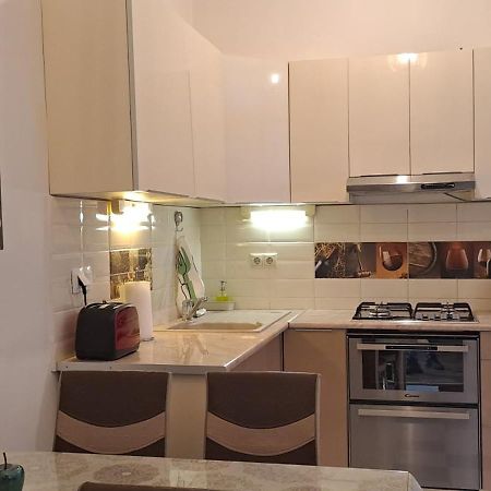 Center Royalty Apartment Boedapest Buitenkant foto