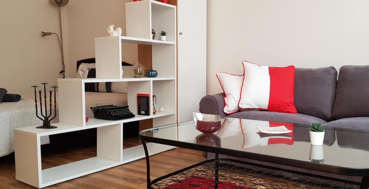 Center Royalty Apartment Boedapest Buitenkant foto