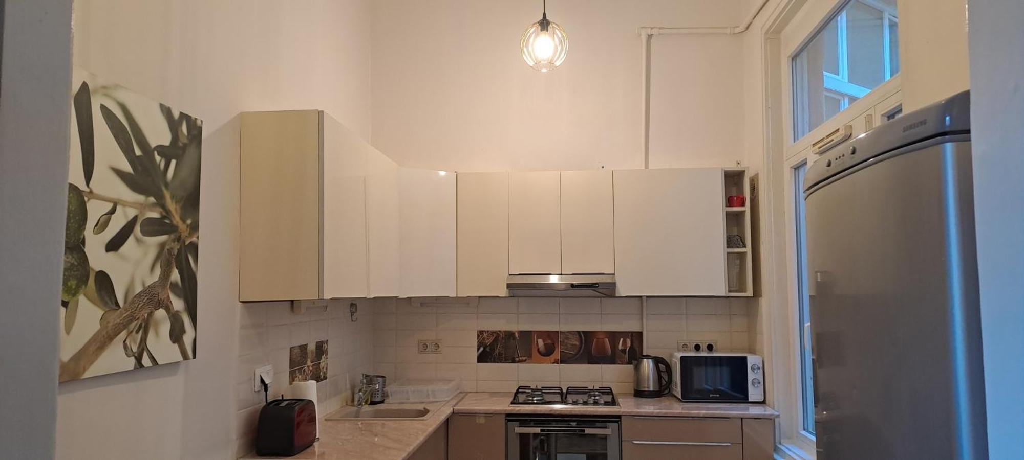 Center Royalty Apartment Boedapest Buitenkant foto